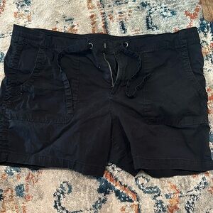 Boutique Shorts 🖤